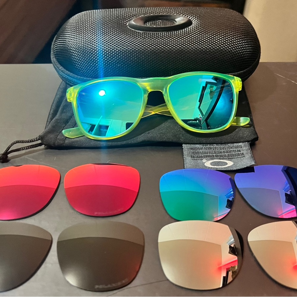 Rare Oakley Trillbe X Blue Mirrored Polarized Neon Green Sunglasses + Case PLUS!